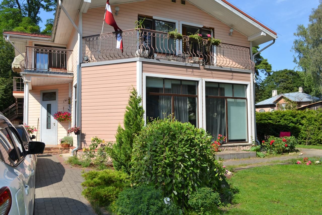 Проживание в семье Homestay on Jurmala Staru 5a Юрмала-4